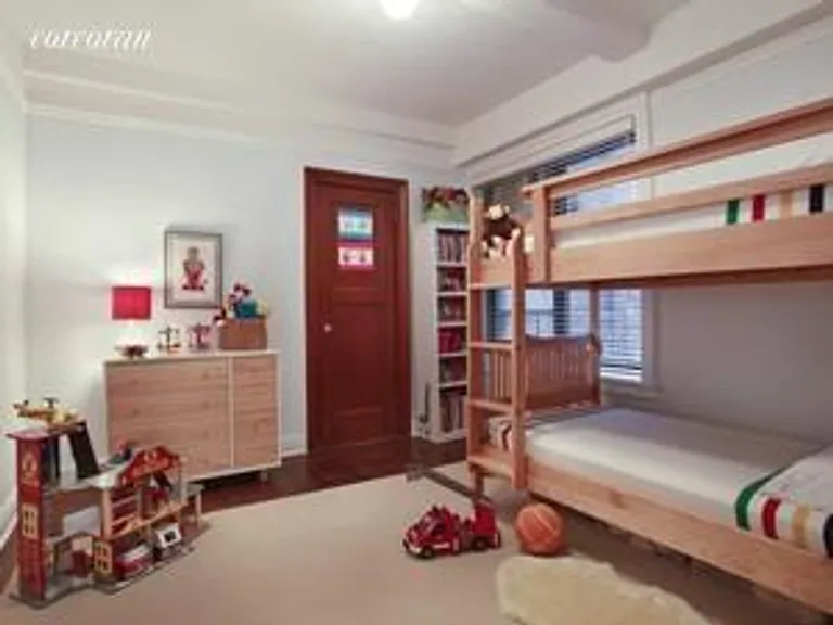 New York City Real Estate | View 60 West 68th Street, 5D | Second Bedroom | View 3