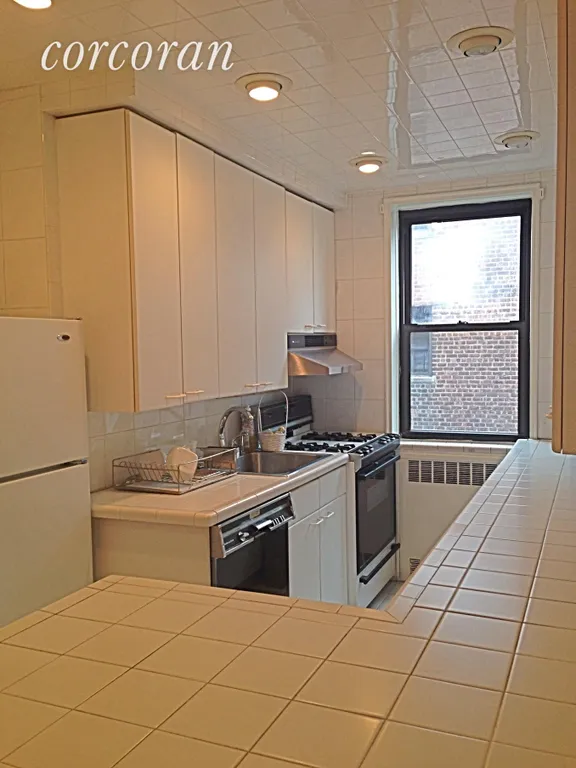 New York City Real Estate | View 102-17 64th Road, 4H | room 1 | View 2