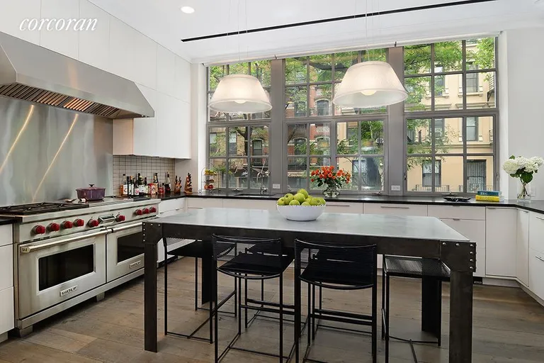 New York City Real Estate | View 163 East 82nd Street | 6 Beds, 7 Baths | View 1