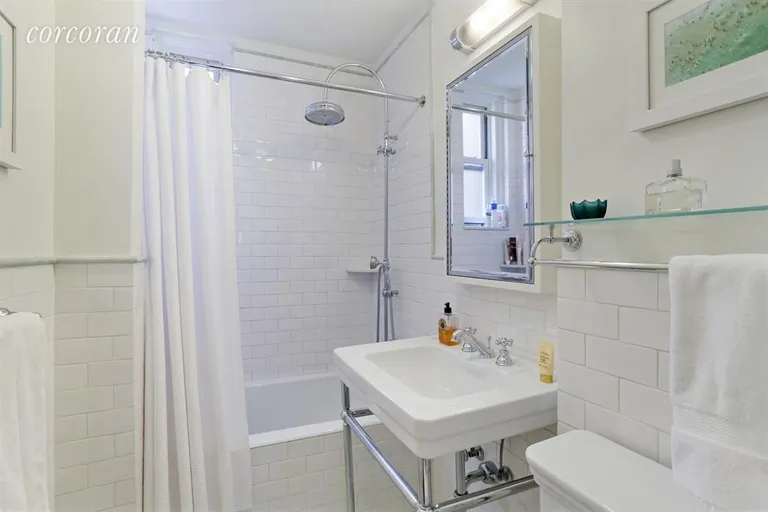 New York City Real Estate | View 11 West 69th Street, 8B | Bathroom | View 8