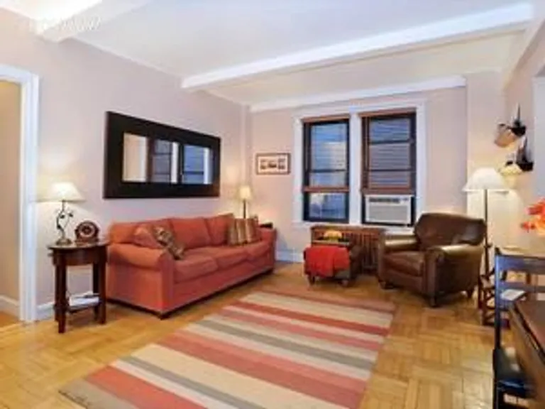 New York City Real Estate | View 11 West 69th Street, 1D | 1 Bed, 1 Bath | View 1