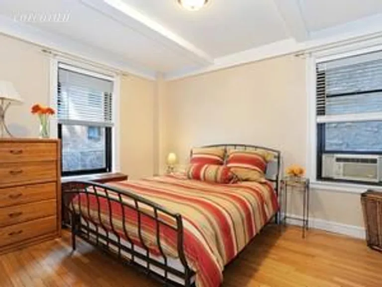 New York City Real Estate | View 11 West 69th Street, 1D | room 2 | View 3