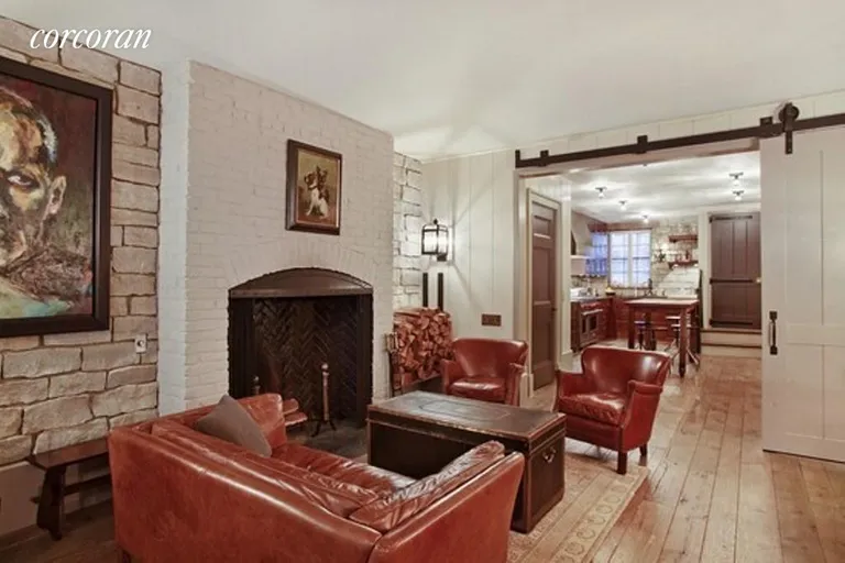 New York City Real Estate | View 763 Greenwich Street | Sitting Room Near Kitchen | View 9
