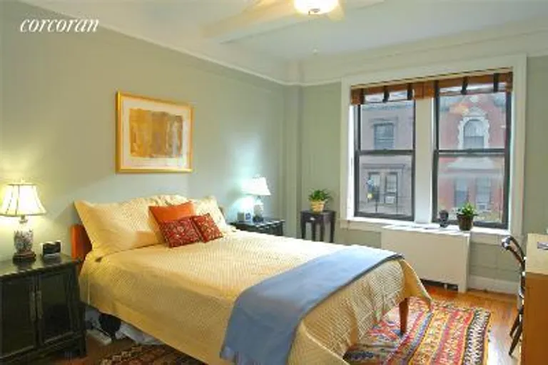 New York City Real Estate | View 105 West 73rd Street, 5D | room 1 | View 2