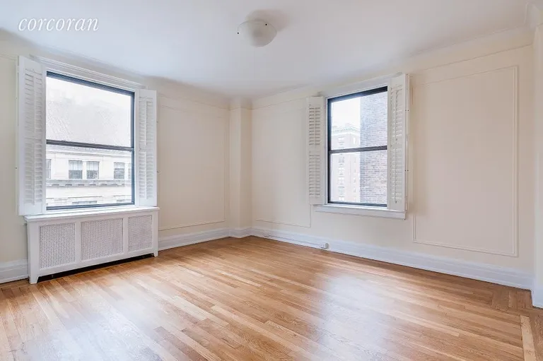 New York City Real Estate | View 175 West 73rd Street, 11C | Bright room with open views | View 3