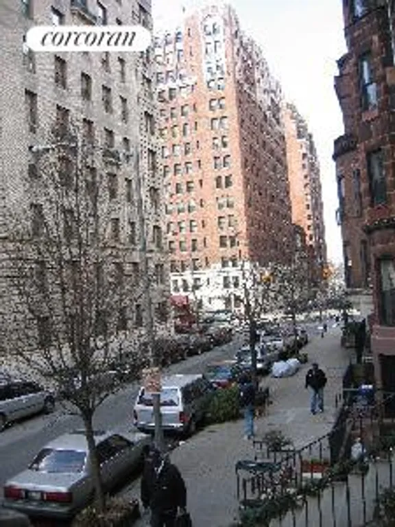 New York City Real Estate | View 253 West 73rd Street, 2F | room 6 | View 7