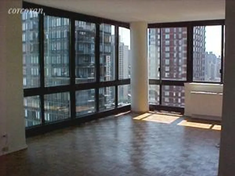 New York City Real Estate | View 245 East 93rd Street, 27C | room 1 | View 2