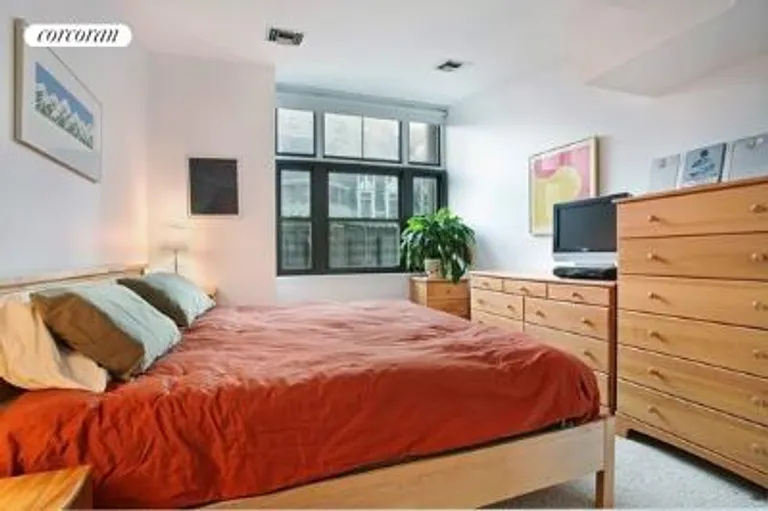New York City Real Estate | View 253 West 73rd Street, 4E | room 3 | View 4