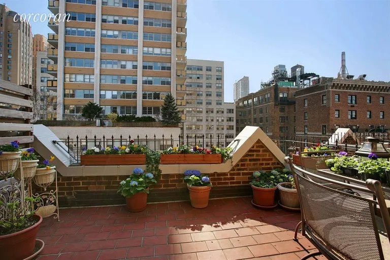 New York City Real Estate | View 23 West 73rd Street, 1203 | Terrace | View 2