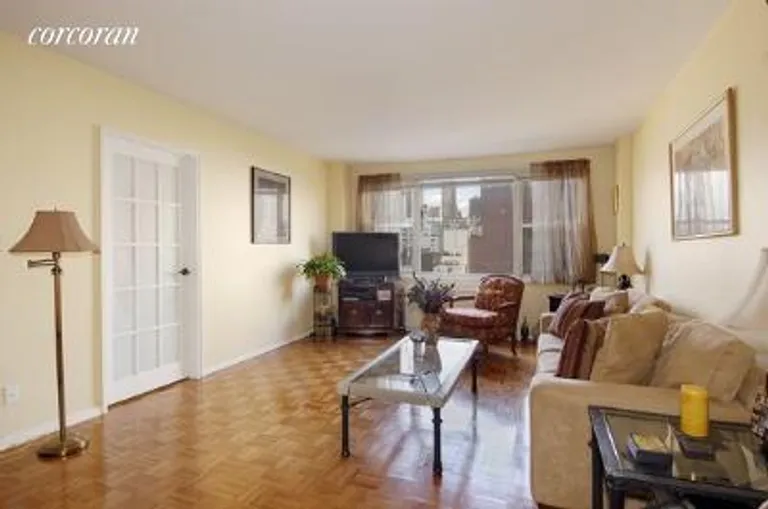 New York City Real Estate | View 444 East 75th Street, 10A | 2 Beds, 1 Bath | View 1