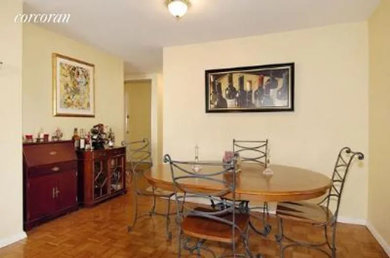 New York City Real Estate | View 444 East 75th Street, 10A | room 1 | View 2