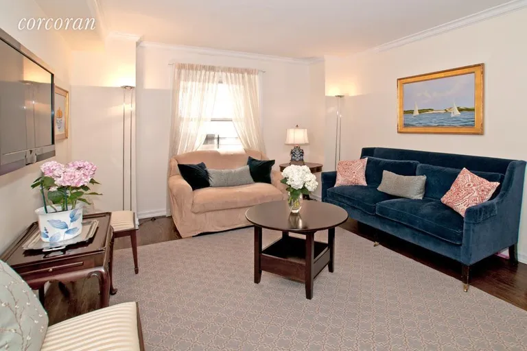 New York City Real Estate | View 61 East 77th Street, 5D | room 1 | View 2