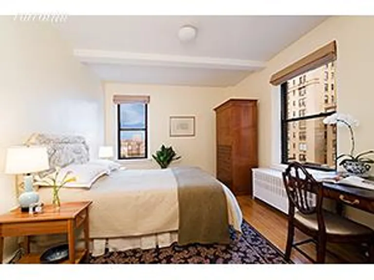 New York City Real Estate | View 314 West 77th Street, 7B | room 2 | View 3