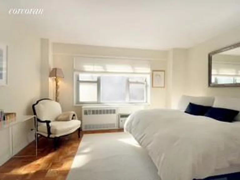 New York City Real Estate | View 50 East 79th Street, 4F | room 1 | View 2