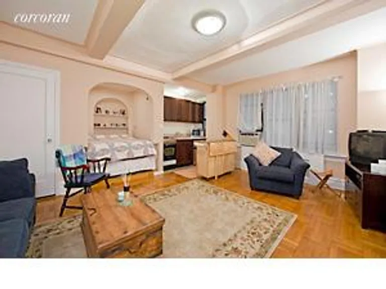 New York City Real Estate | View 225 East 79th Street, 7C | room 2 | View 3