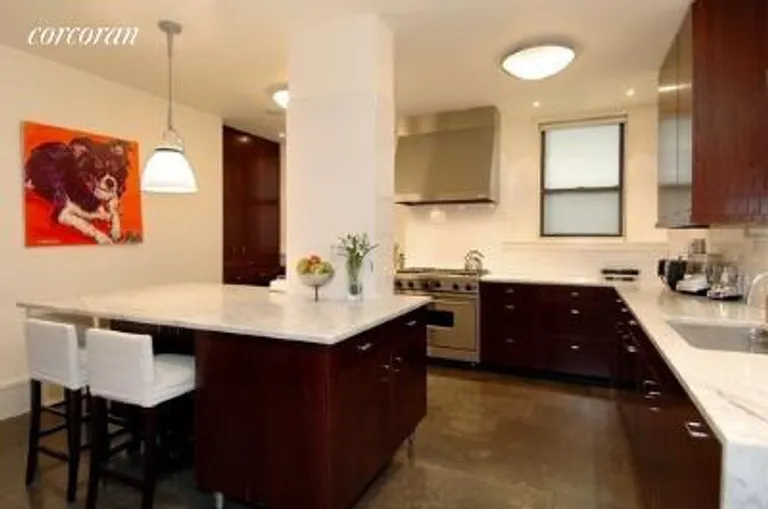 New York City Real Estate | View 118 West 79th Street, 8B | room 2 | View 3