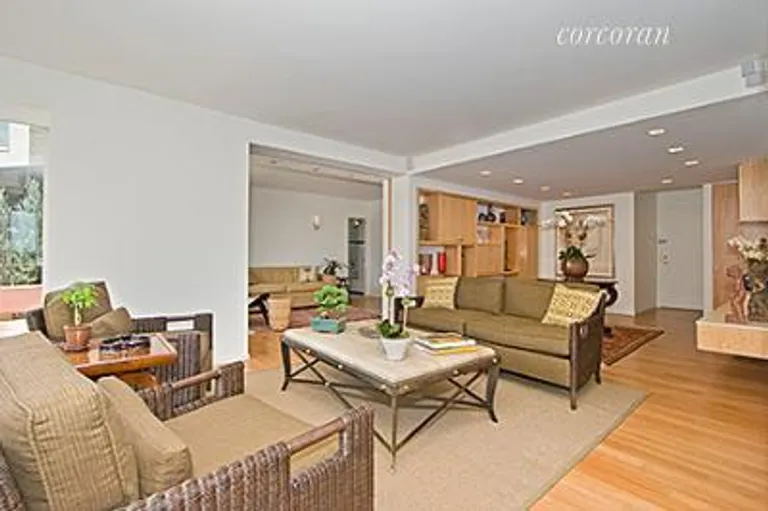 New York City Real Estate | View 411 East 53rd Street, 19B | 2 Beds, 2 Baths | View 1