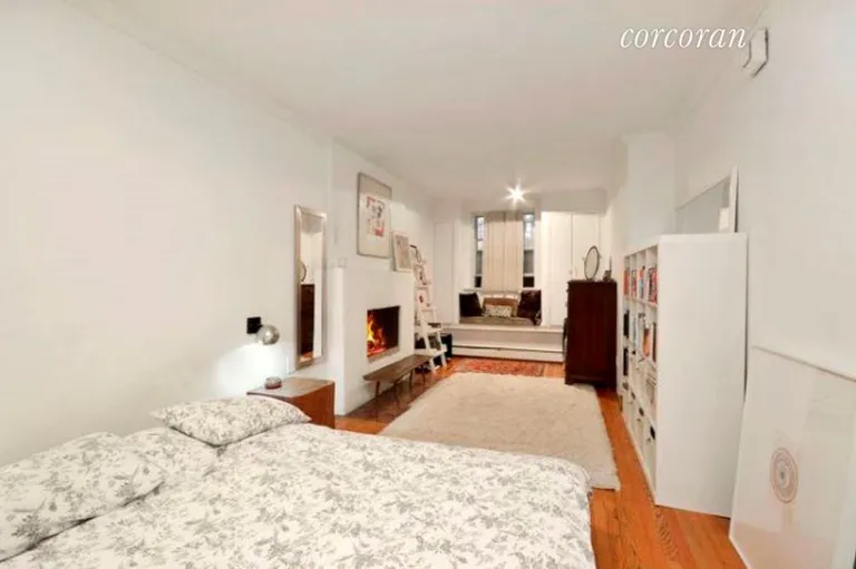 New York City Real Estate | View 158 East 22nd Street, 1 | room 4 | View 5
