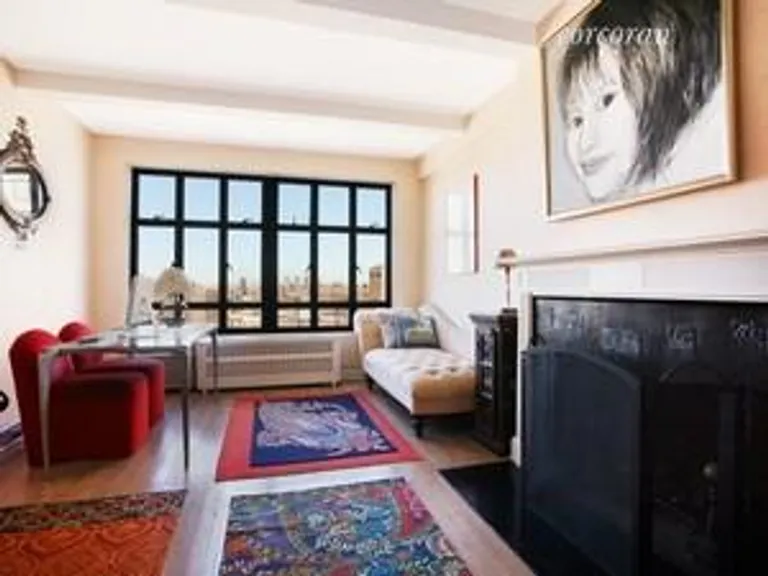 New York City Real Estate | View 166 East 96th Street, 15B | 2 Beds, 2 Baths | View 1