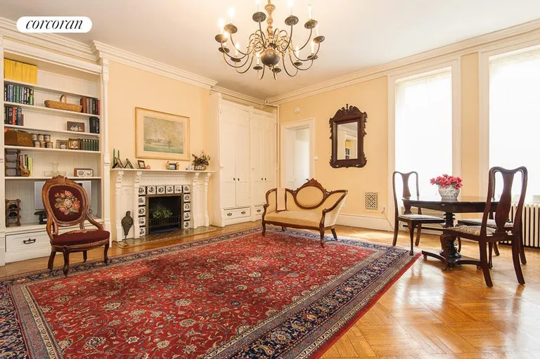 New York City Real Estate | View 64 East 80th Street, 2R | 1 Bed, 1 Bath | View 1