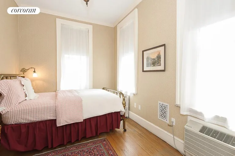 New York City Real Estate | View 64 East 80th Street, 2R | room 2 | View 3