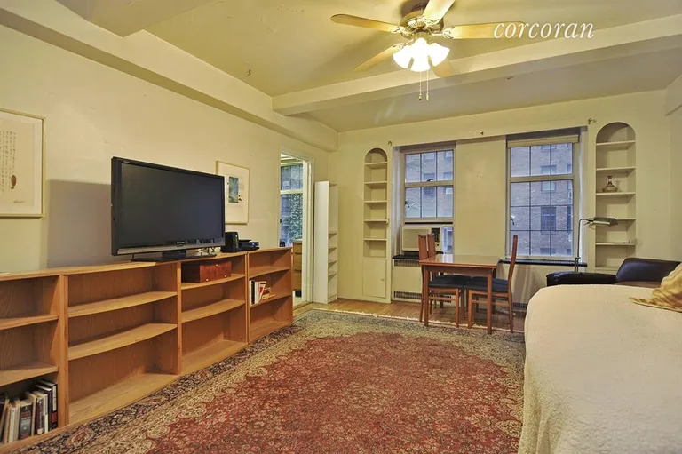 New York City Real Estate | View 405 West 23rd Street, 6I | Living Room | View 2