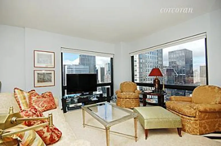 New York City Real Estate | View 721 Fifth Avenue, 40H | 1 Bed, 1 Bath | View 1