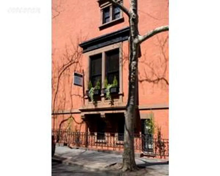 New York City Real Estate | View 135 East 91st Street | room 2 | View 3