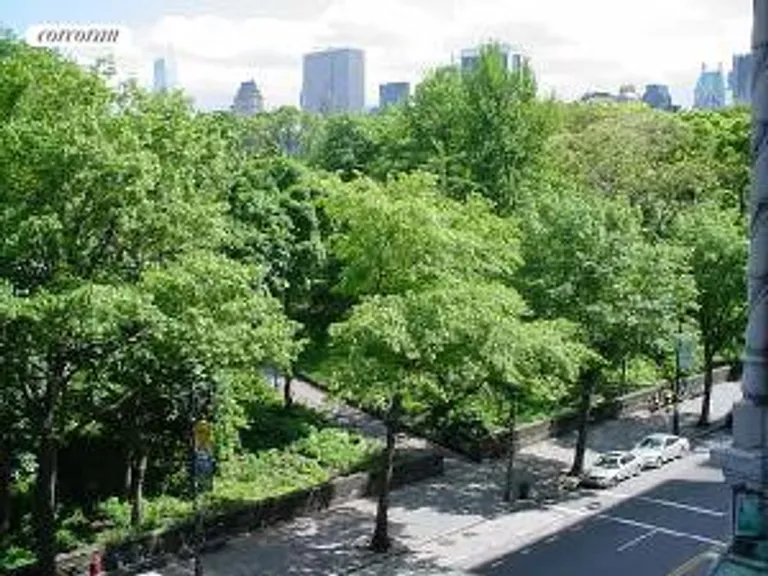 New York City Real Estate | View 99 Central Park West | room 7 | View 8