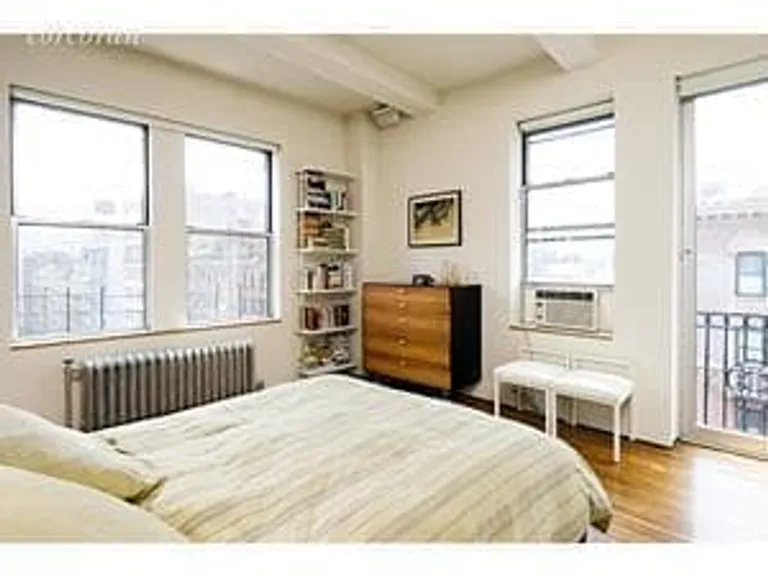 New York City Real Estate | View 21 East 10th Street, 12E | room 2 | View 3