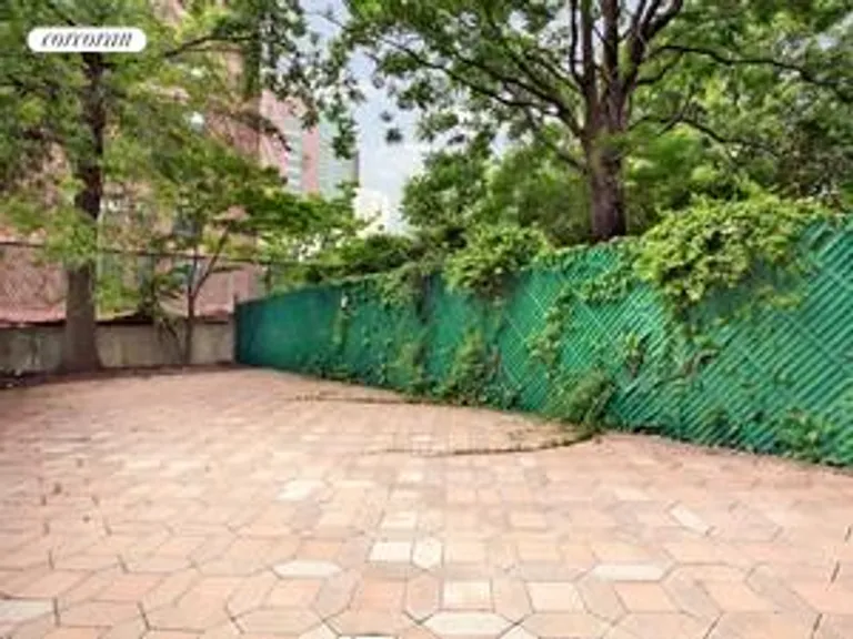 New York City Real Estate | View 164 South Portland Avenue | room 2 | View 3