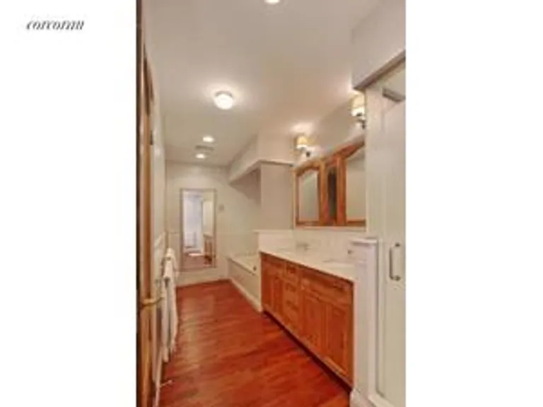 New York City Real Estate | View 20 College Place | room 3 | View 4