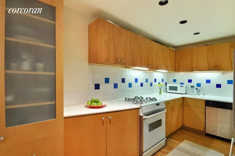 New York City Real Estate | View 7 Doughty Street | Kitchen | View 3