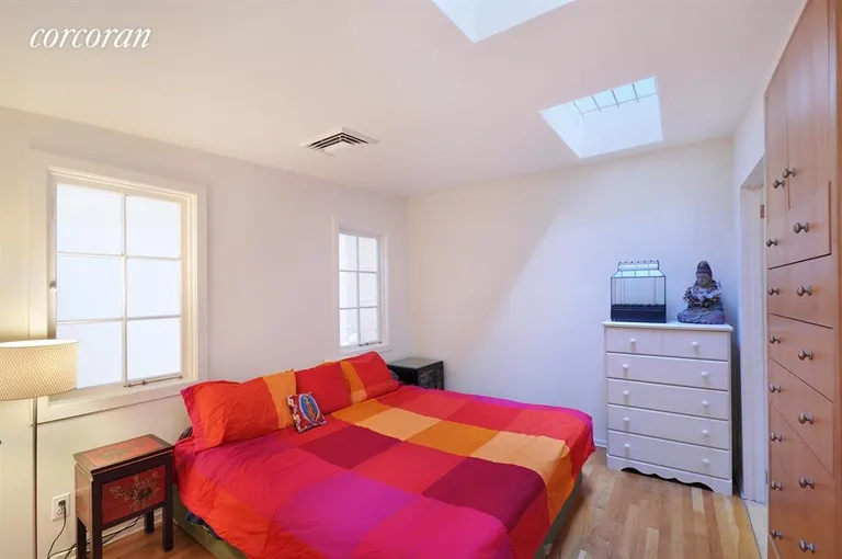 New York City Real Estate | View 7 Doughty Street | Master Bedroom | View 5