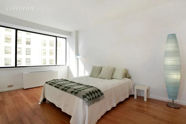 New York City Real Estate | View 45 East 25th Street, 27C | room 2 | View 3