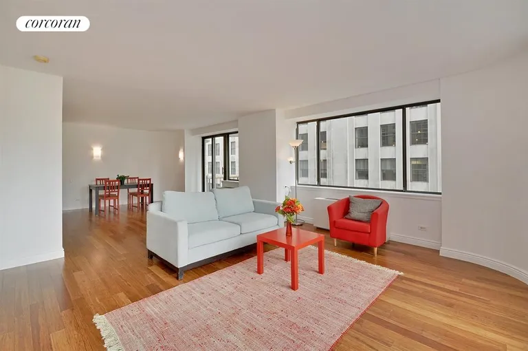 New York City Real Estate | View 45 East 25th Street, 9B | Sprawling living and dining area! | View 3