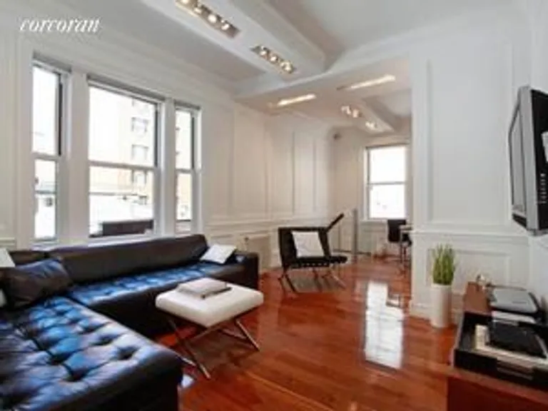 New York City Real Estate | View 139 East 30th Street, 6D | 2 Beds, 2 Baths | View 1