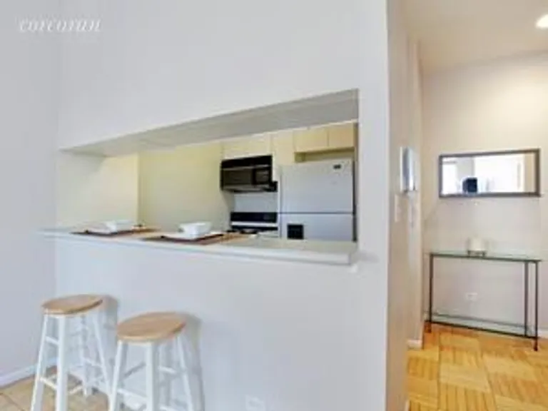 New York City Real Estate | View 236 East 47th Street, 9A | room 1 | View 2