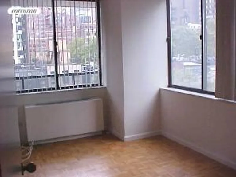 New York City Real Estate | View 255 East 49th Street, 8E | room 3 | View 4
