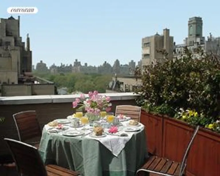 New York City Real Estate | View 25 East 83rd Street, PH | room 3 | View 4