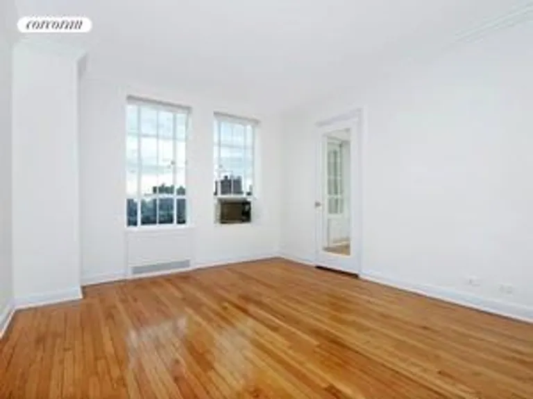 New York City Real Estate | View 350 West 57th Street, 16A | room 4 | View 5