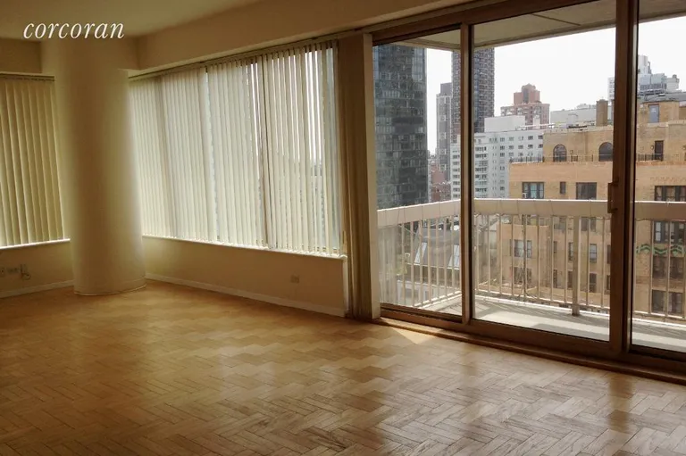 New York City Real Estate | View 200 East 69th Street, 18C | 3 Beds, 3 Baths | View 1