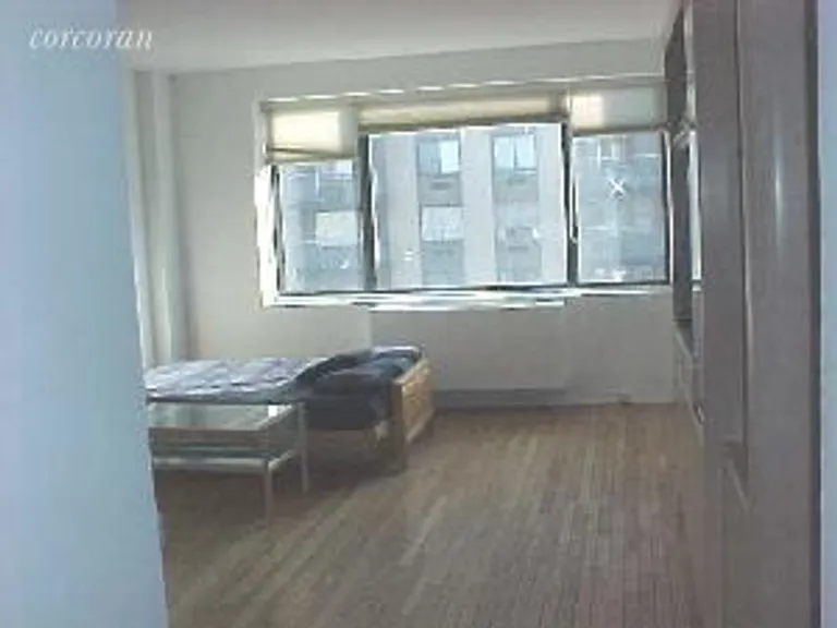 New York City Real Estate | View 211 West 71st Street, 14D | room 1 | View 2