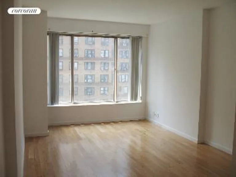 New York City Real Estate | View 200 East 69th Street, 8J | 1 Bath | View 1