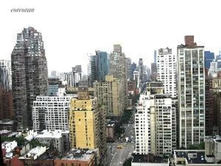 New York City Real Estate | View 330 East 75th Street, 30B | room 12 | View 13