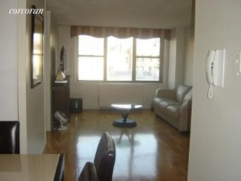 New York City Real Estate | View 301 East 79th Street, 6F | 1 Bed, 1 Bath | View 1