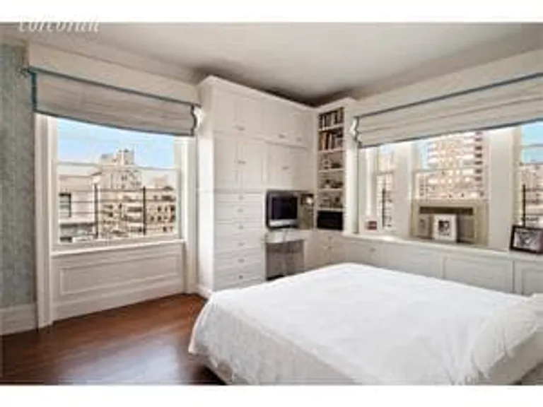 New York City Real Estate | View 40 East 83rd Street, 11W | Master Bedroom | View 4