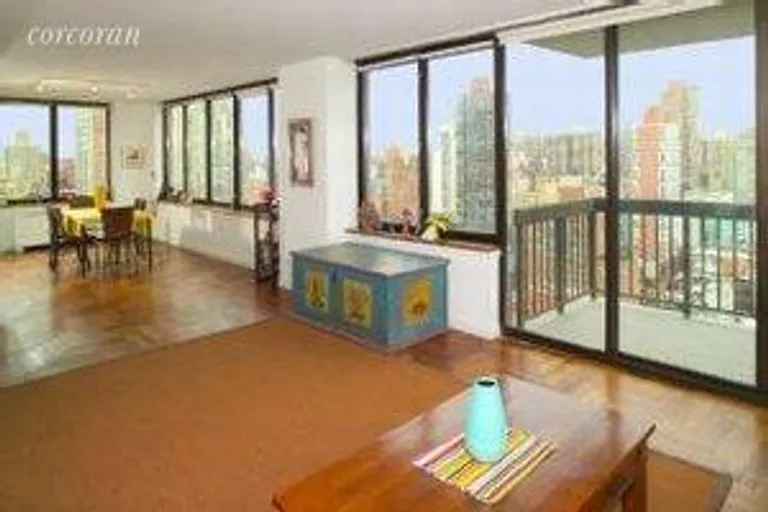 New York City Real Estate | View 422 East 72Nd Street, 26A | 3 Beds, 2 Baths | View 1