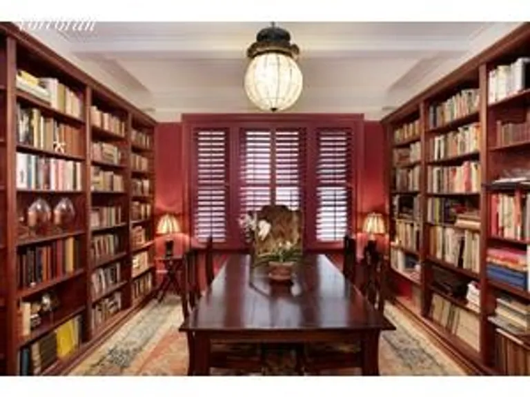New York City Real Estate | View 103 East 84th Street, 4A | Romantic Formal Dining | View 2