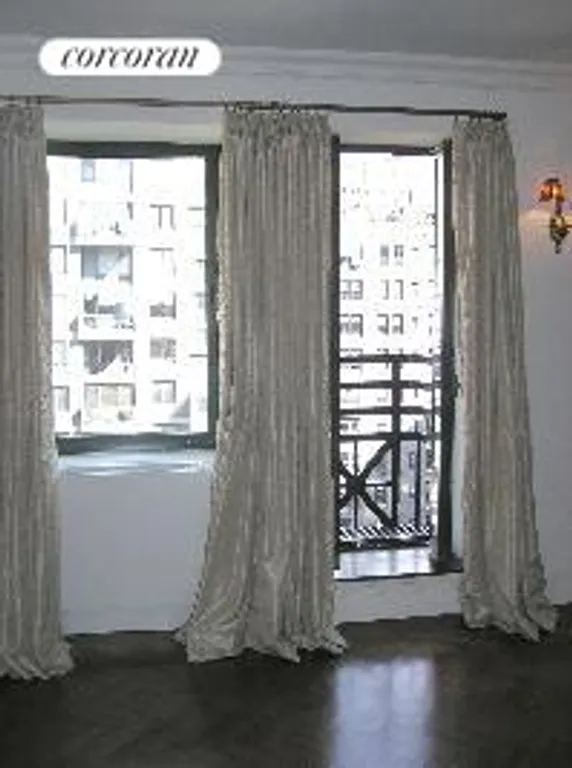 New York City Real Estate | View 60 East 88th Street, 14A | room 14 | View 15